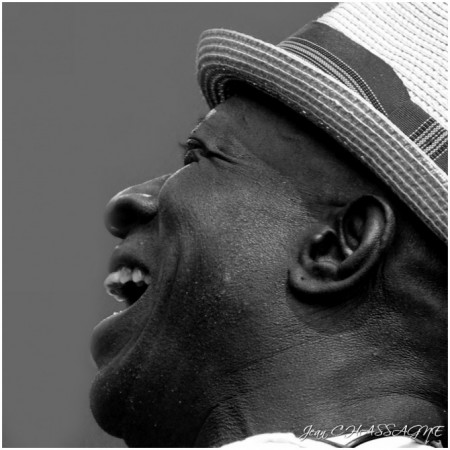 KEB-MO